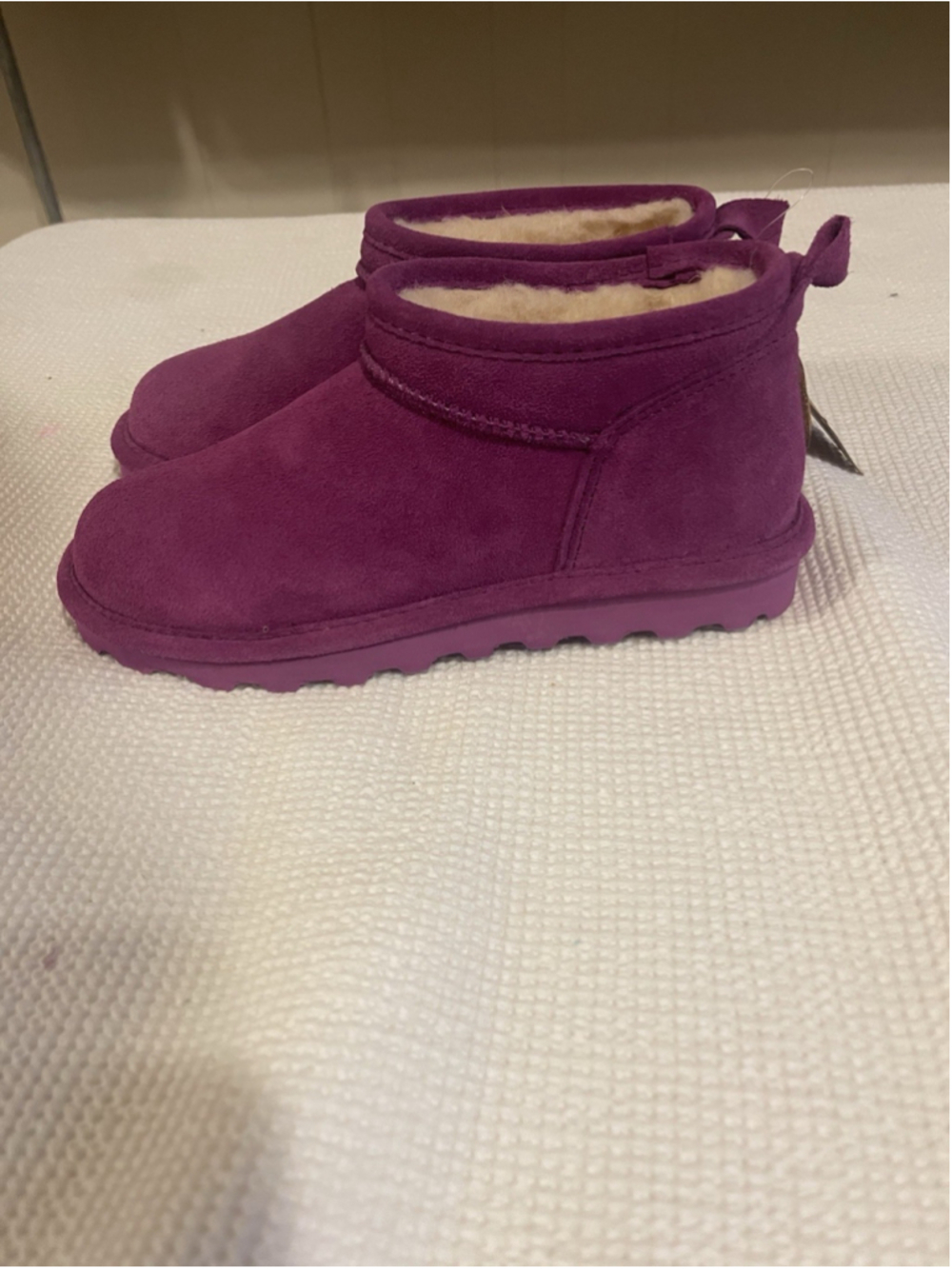 BEARPAW SHORTY HYPNOTIC VIOLET GRAPE PURPLE SUEDE MINI BOOTS 6 NEW! - Picture 4 of 6